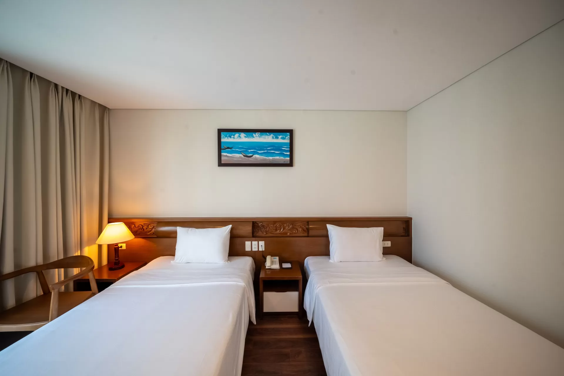 Superior Twin Room Hướng Thành Phố