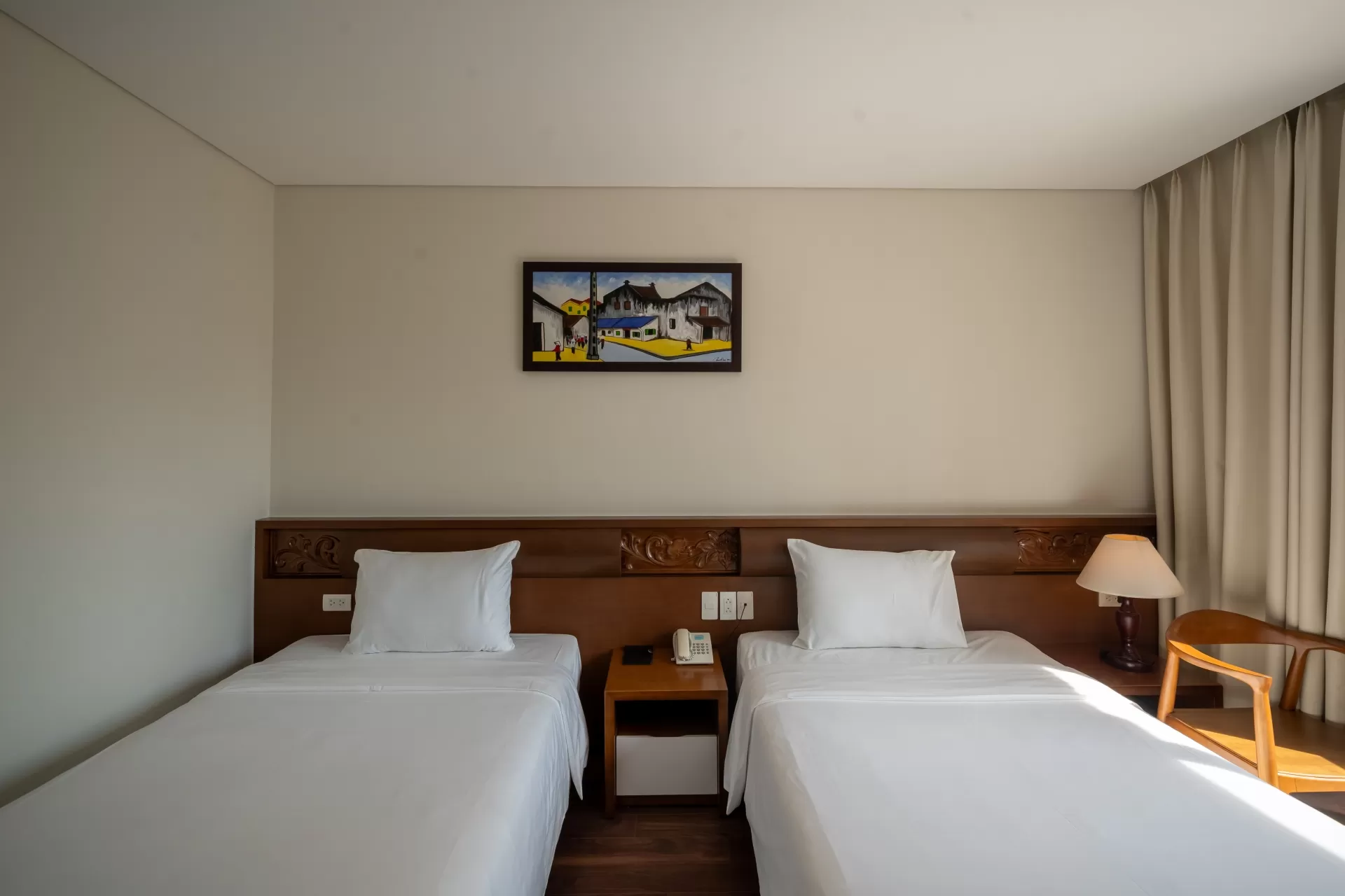 Superior Twin Room Hướng Thành Phố