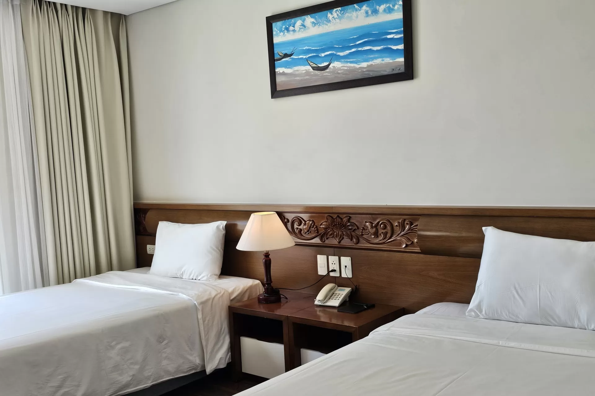 Superior Twin Room: Hướng Thành Phố