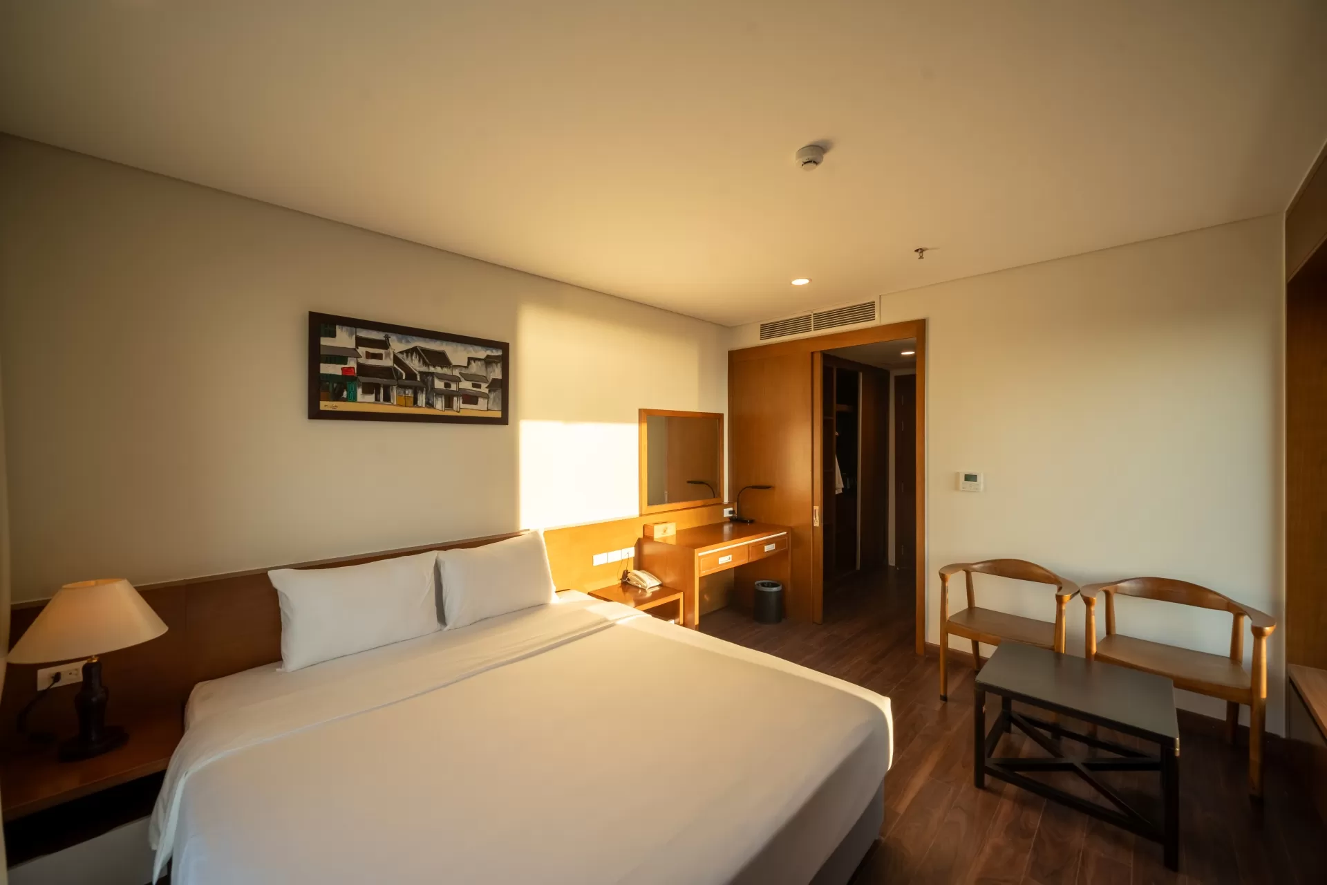 Deluxe Twin Room Hướng Thành Phố