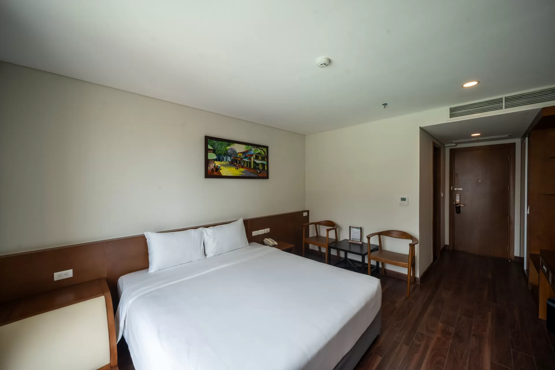 Deluxe Twin Room Hướng Thành Phố